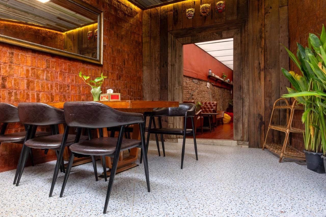 Rinvada House Villa Bangkok Bagian luar foto